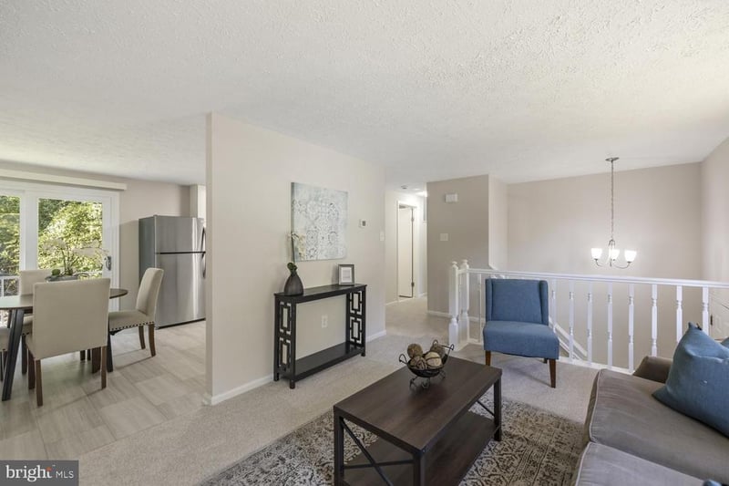 10214 Forestgrove Ln, Bowie, MD 20721