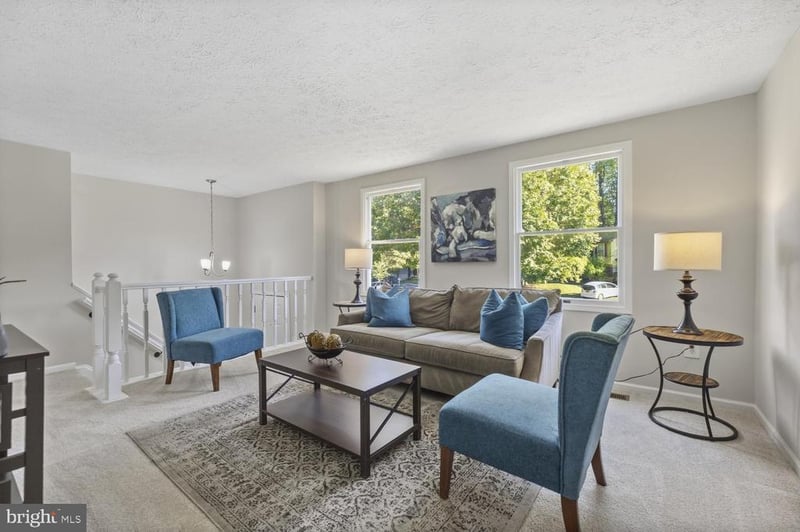10214 Forestgrove Ln, Bowie, MD 20721