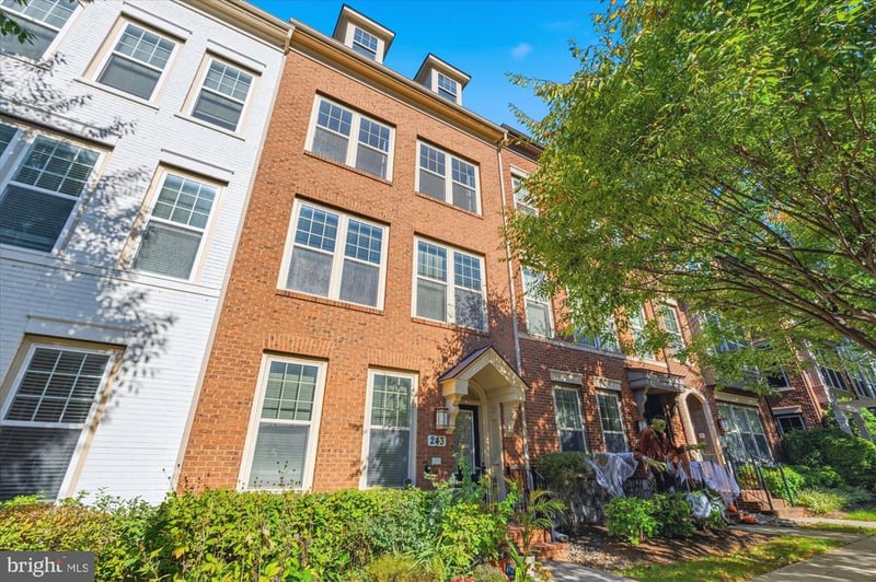 243 Baldwin St, Gaithersburg, MD 20878