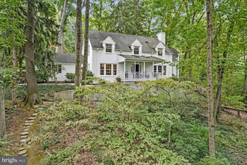 3764 N Dumbarton St, Arlington, VA 22207