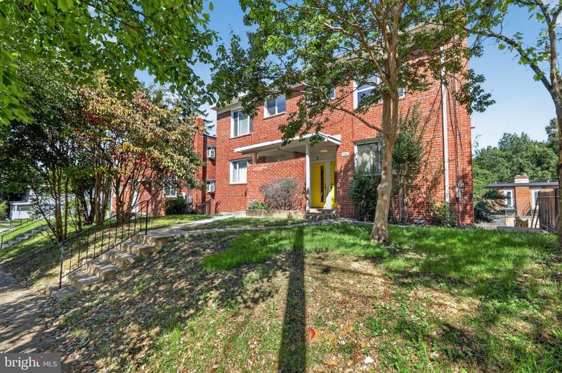206 Webster St NE #2, Washington, DC 20011