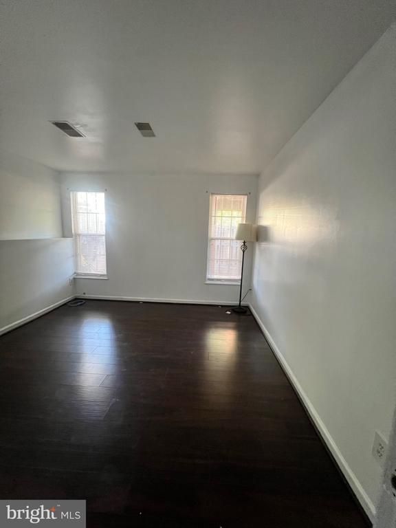 3991 Mammoth Cave Loop, Dumfries, VA 22025