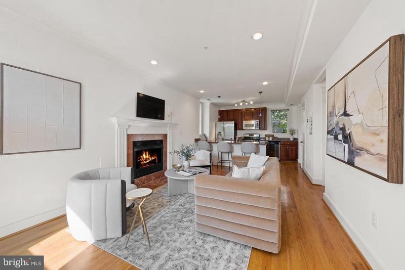19 Logan Cir NW #300, Washington, DC 20005