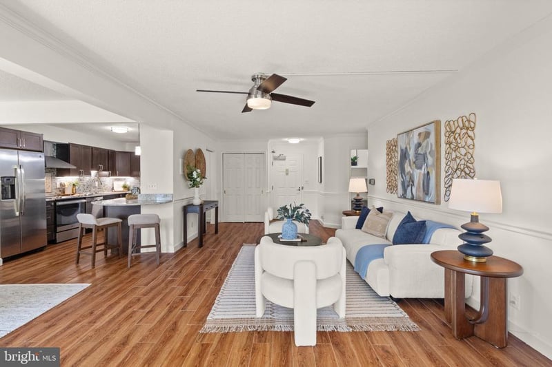 5901 Mount Eagle Dr #405, Alexandria, VA 22303