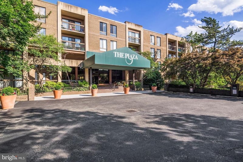 803 N Howard St #337, Alexandria, VA 22304