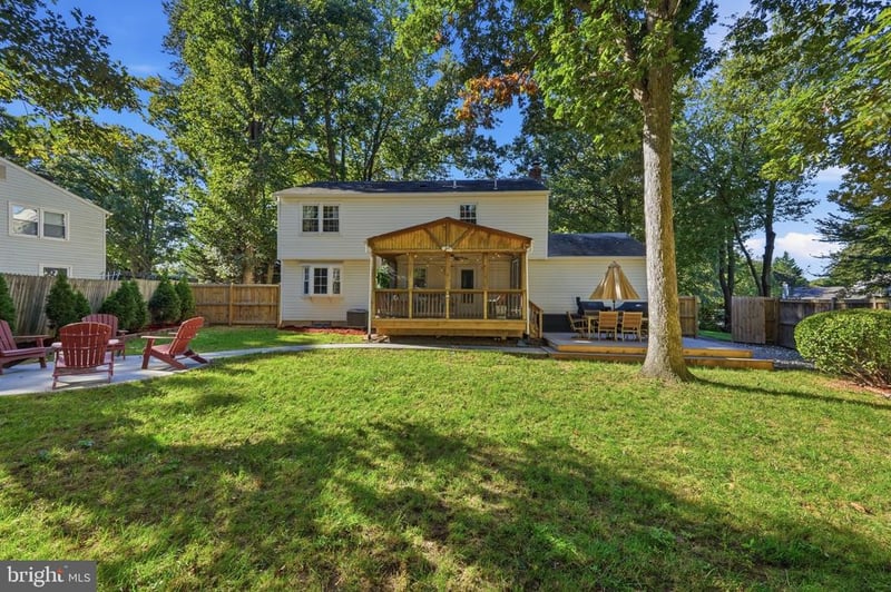 12804 Reams Station Pl, Herndon, VA 20170