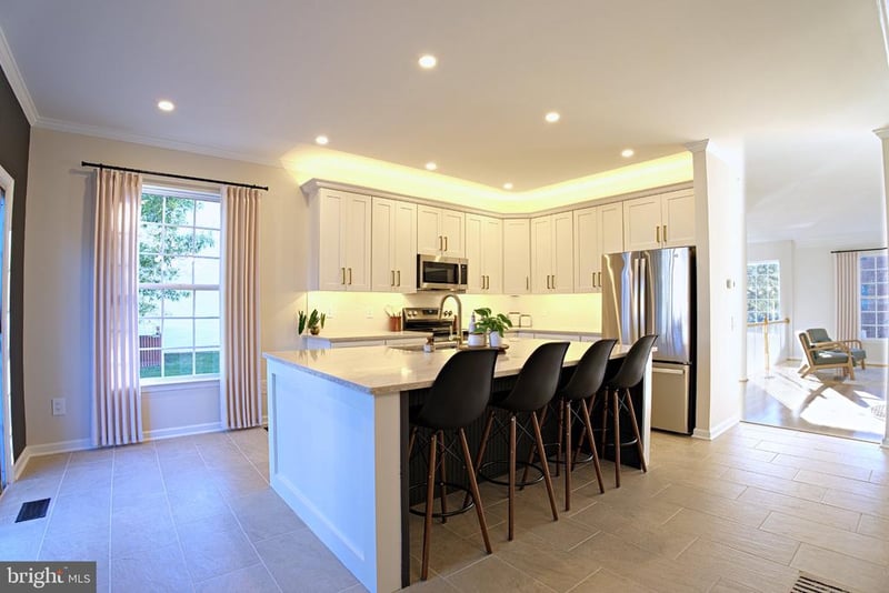 18778 Trident Sq, Leesburg, VA 20176