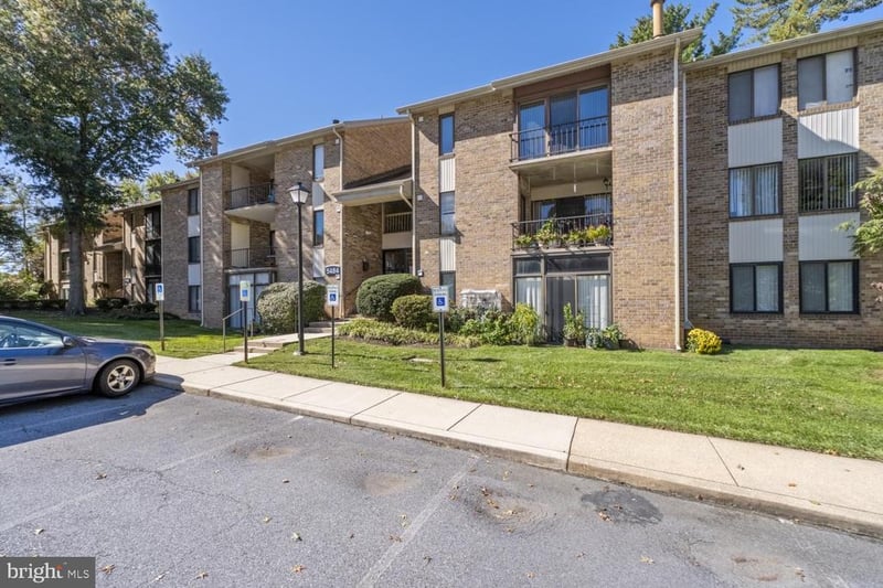 5484 Cedar Ln W #B2, Columbia, MD 21044