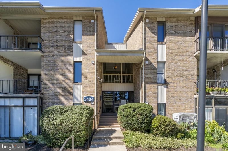 5484 Cedar Ln W #B2, Columbia, MD 21044