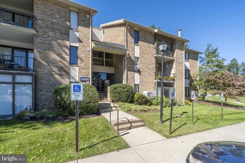 5484 Cedar Ln W #B2, Columbia, MD 21044