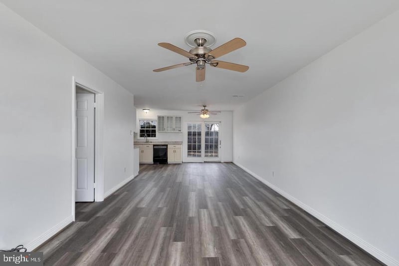 4114 Lees Corner Rd, Chantilly, VA 20151