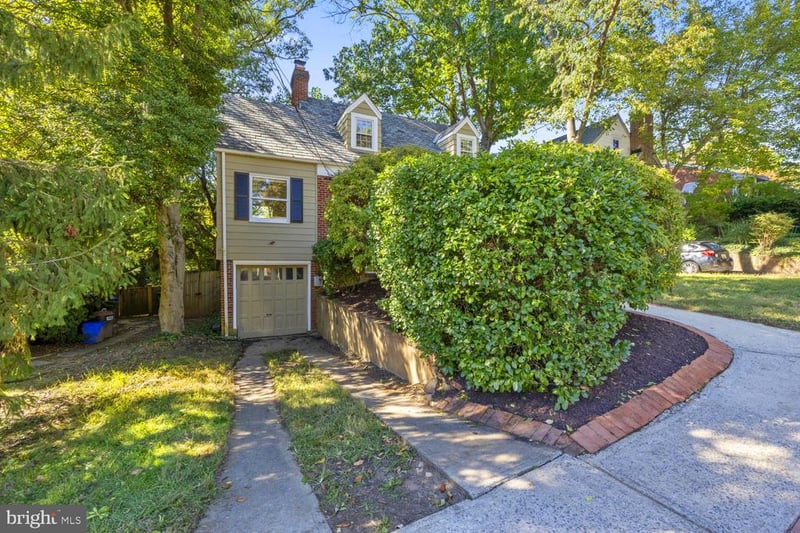 9320 Ocala St, Silver Spring, MD 20901
