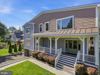 1916 Youngblood St, Mclean, VA 22101
