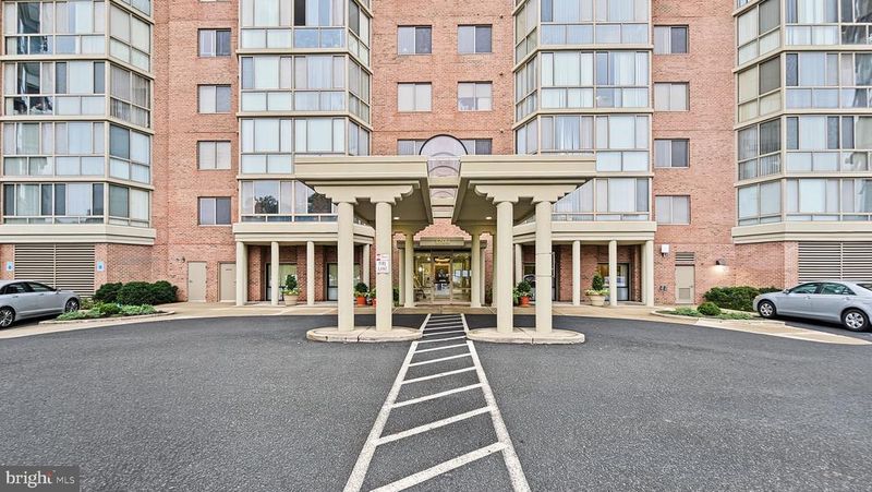 3200 N Leisure World Blvd #904, Silver Spring, MD 20906