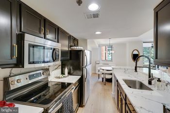 1001 N Vermont St #311, Arlington, VA 22201