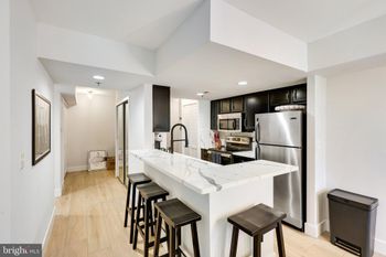 1001 N Vermont St #311, Arlington, VA 22201