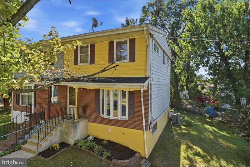 7249 Hylton St, Capitol Heights, MD 20743