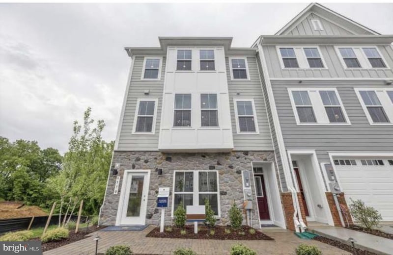 9570 Killenney Pl, Waldorf, MD 20601