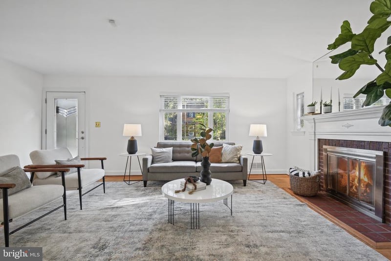 1110 Holton Ln, Takoma Park, MD 20912