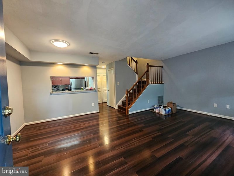 14431 Gringsby Ct, Centreville, VA 20120