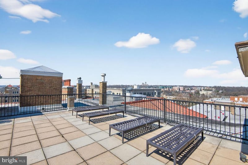 1901 NW Wyoming Ave NW #52, Washington, DC 20009