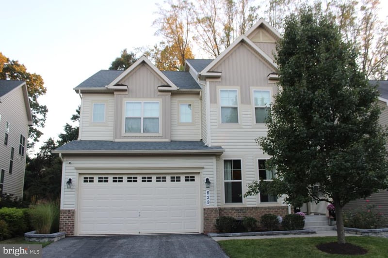 829 Nancy Lynn Ln, Arnold, MD 21012