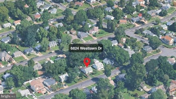 6824 Westlawn Dr, Falls Church, VA 22042