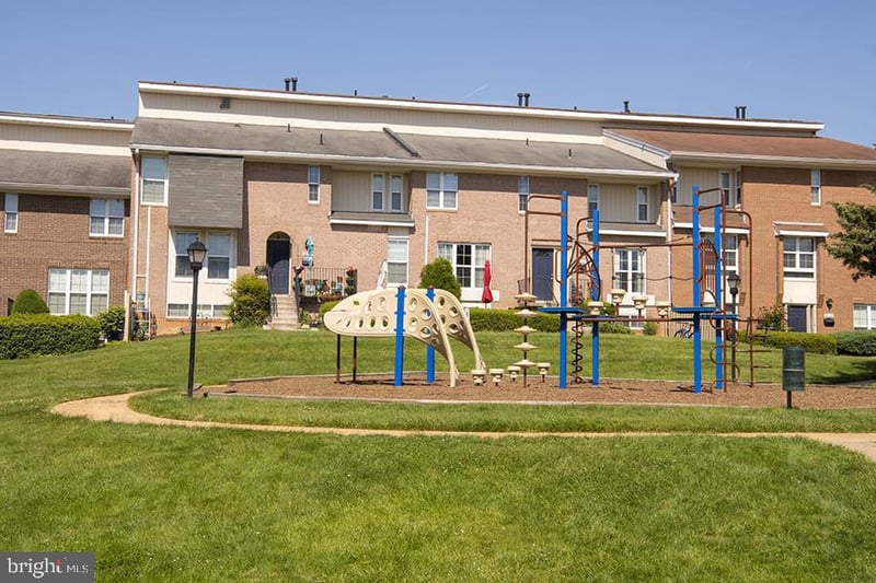 1699 Yale Pl #517, Rockville, MD 20850