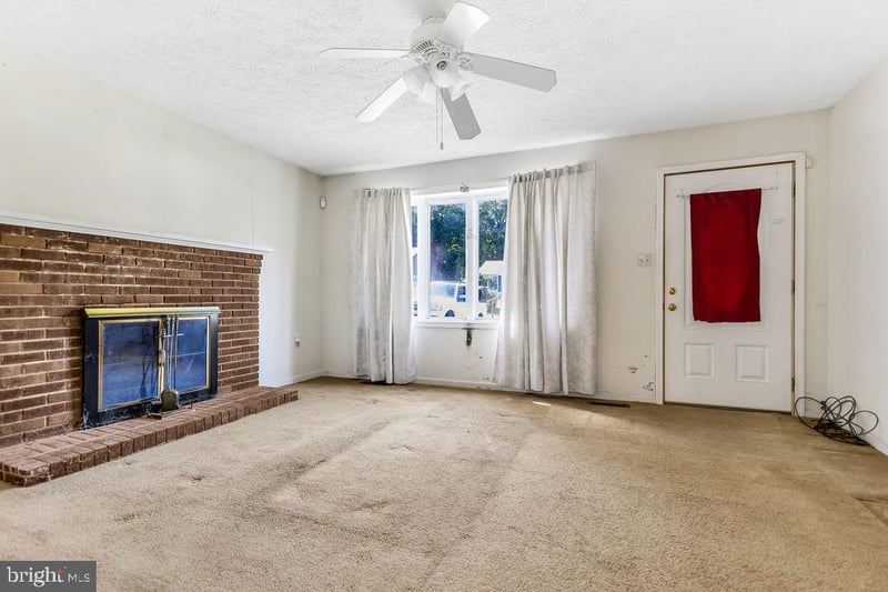 10933 Bridle Path Cir, Waldorf, MD 20601