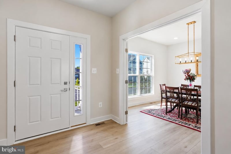 916 Clarendon Farm Ln, Brunswick, MD 21716