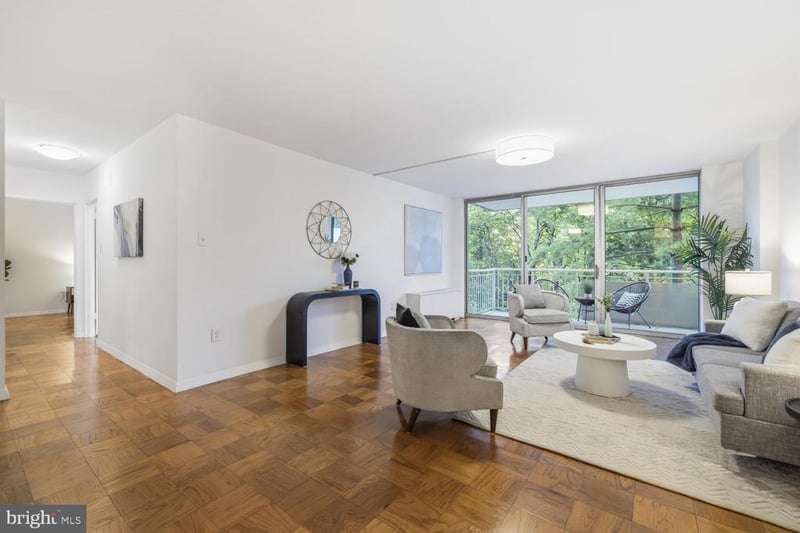 3001 Veazey Ter NW #426, Washington, DC 20008