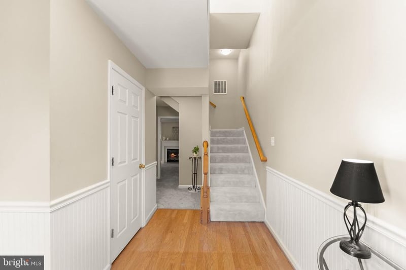 17338 Legacy Ter, Round Hill, VA 20141