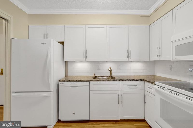 3800 Fairfax Dr #105, Arlington, VA 22203