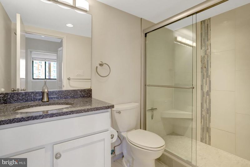 3800 Fairfax Dr #1607, Arlington, VA 22203