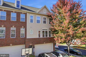 12707 Bedford Glen Way, Woodbridge, VA 22192