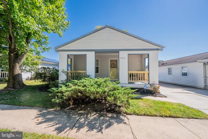 8938 Good Harvest Ct, Jessup, MD 20794