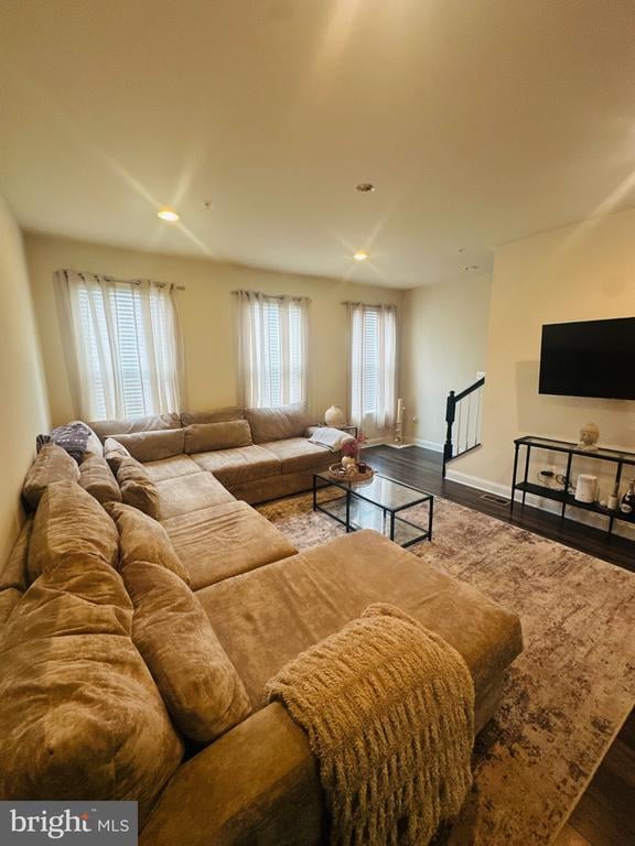 7012 Ventfield Way, Hanover, MD 21076