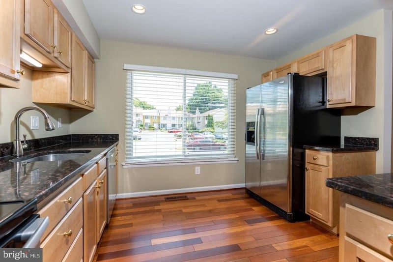 18505 Split Rock Ln, Germantown, MD 20874