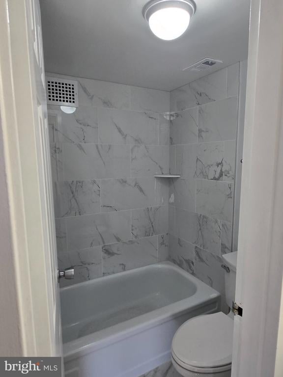 1836 Metzerott Rd #1724, Hyattsville, MD 20783