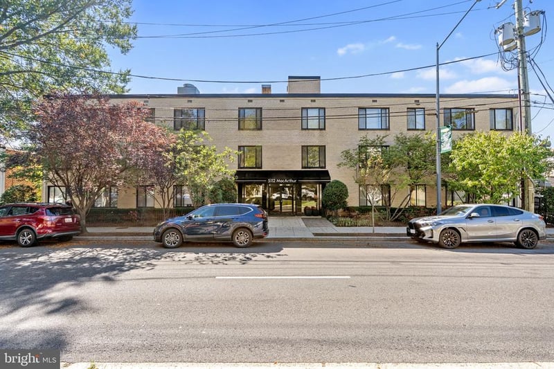 5112 Macarthur Blvd NW #108, Washington, DC 20016