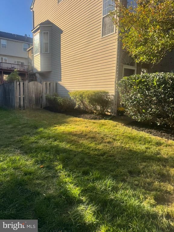 6334 James Harris Way, Centreville, VA 20121