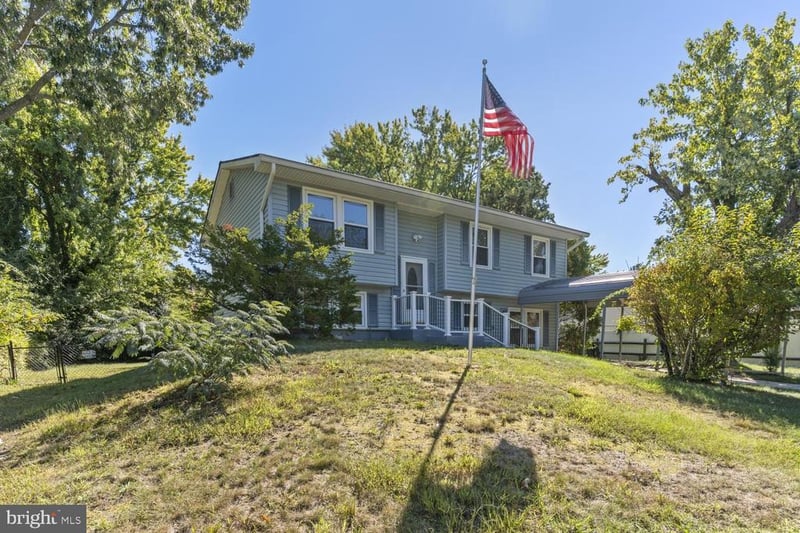 1015 Floyd Ave, Waldorf, MD 20602
