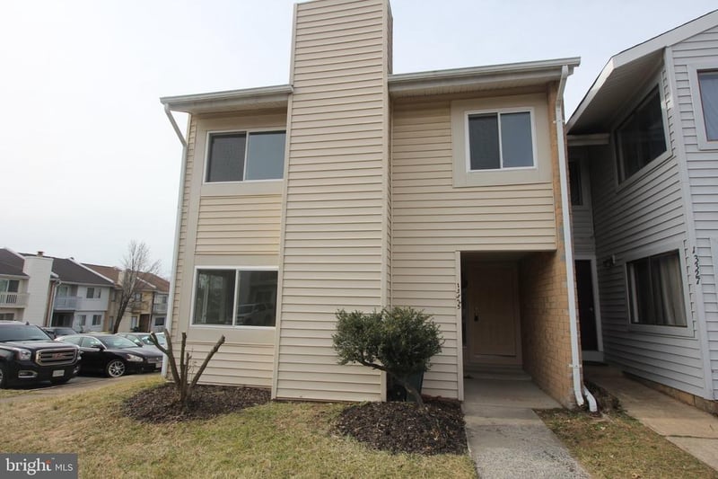 13325 Preuit Pl, Herndon, VA 20170