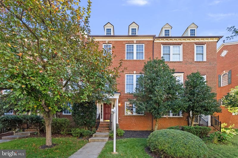 3925 Shawfield Ln, Frederick, MD 21704