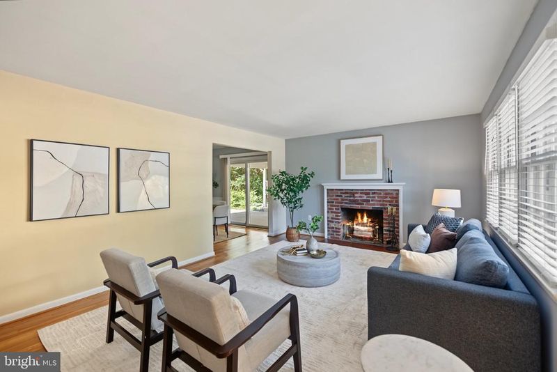 3010 S Hill St, Arlington, VA 22202