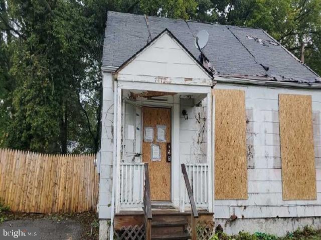 7412 Leona St, District Heights, MD 20747