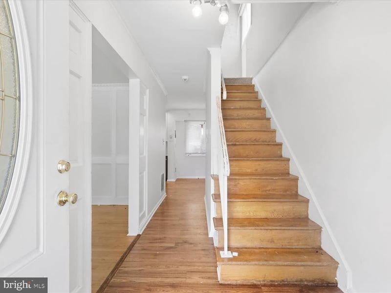 5237 Kenstan Dr, Temple Hills, MD 20748