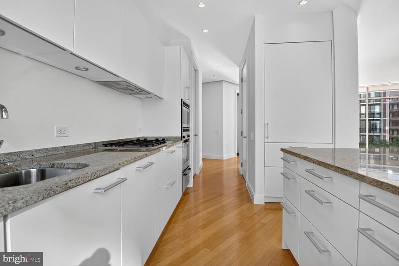 1177 22nd St NW #4K, Washington, DC 20037