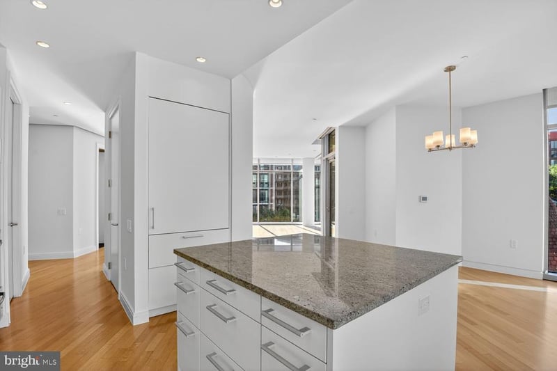 1177 22nd St NW #4K, Washington, DC 20037