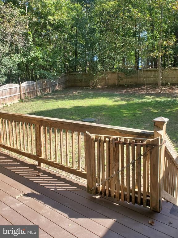 747 Lake Caroline Dr, Ruther Glen, VA 22546